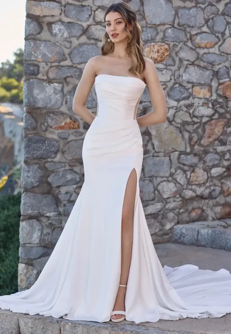 Sophia Tolli