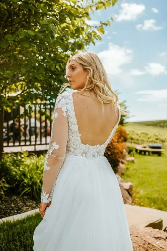 Stella York Every Body Every Bride Isla #4 thumbnail
