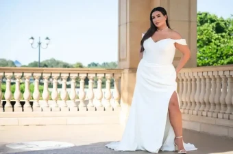Essense of Australia Every Body Every Bride Dior #5 thumbnail
