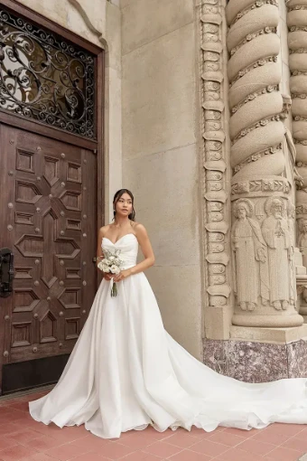 Essense of Australia Every Body Every Bride Eldora #3 thumbnail