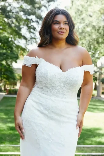 Essense of Australia Every Body Every Bride Marissa #3 thumbnail