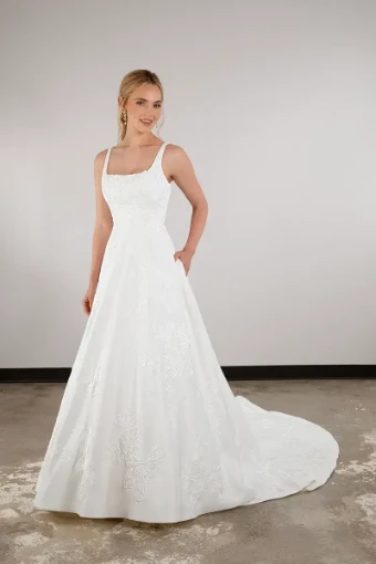 Essense of Australia Every Body Every Bride Alice #6 thumbnail