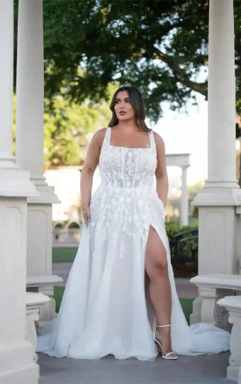 Essense of Australia Every Body Every Bride Bluebell #0 thumbnail