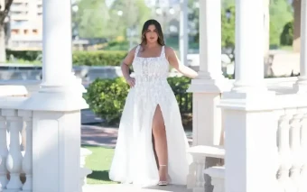 Essense of Australia Every Body Every Bride Bluebell #3 thumbnail