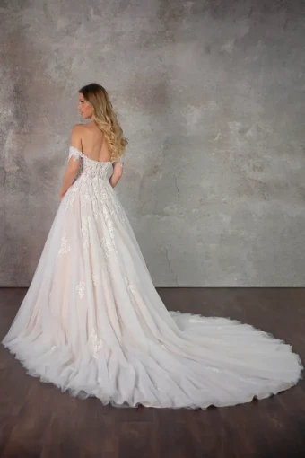 Essense of Australia Every Body Every Bride Gabrielle #7 thumbnail