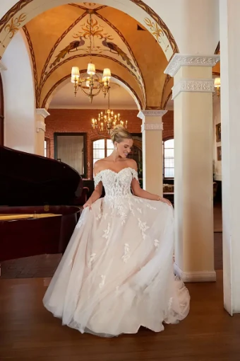 Essense of Australia Every Body Every Bride Gabrielle #6 thumbnail