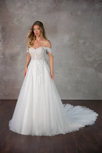 Essense of Australia Every Body Every Bride Gabrielle #4 thumbnail