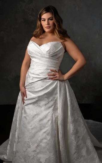 Essense of Australia Every Body Every Bride D4300+ #3 thumbnail