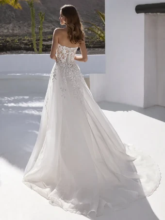Love by Enzoani Everly #3 thumbnail