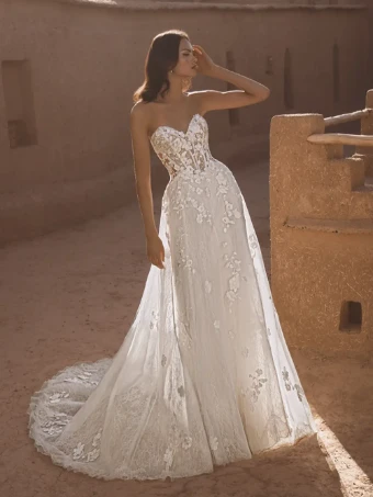 Love by Enzoani Everly #4 thumbnail