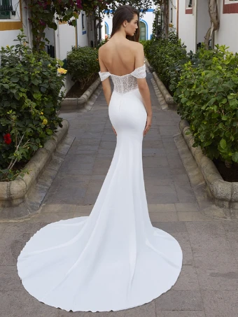 Love by Enzoani Blanca #1 thumbnail