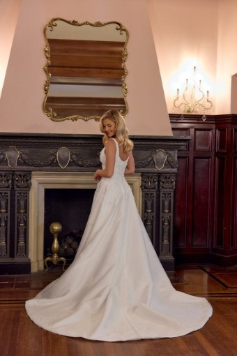 Essense of Australia Lucy D4471 #1 thumbnail