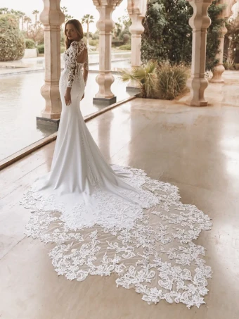 Enzoani Vienna Vienna #1 thumbnail