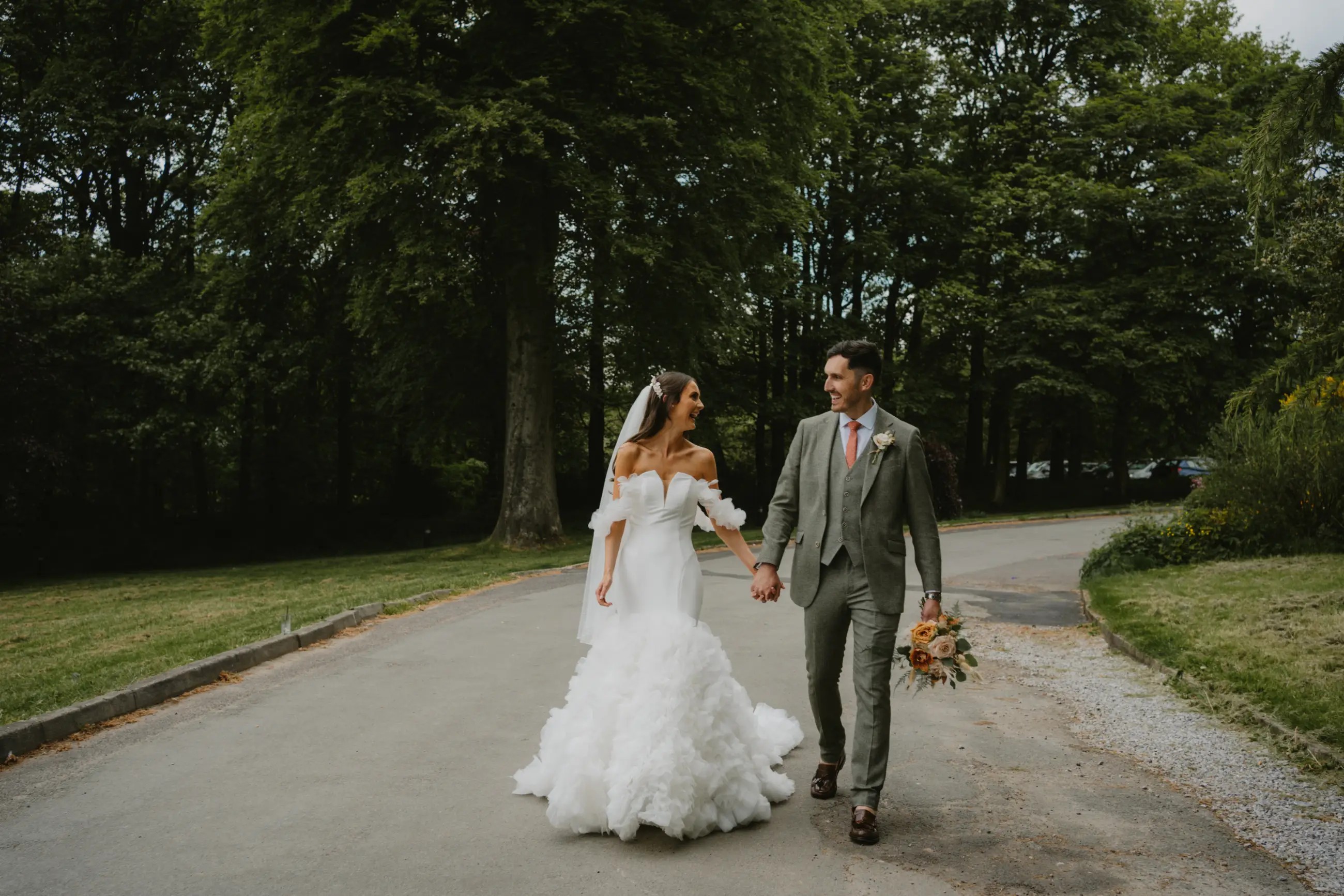 Holly - A Beautiful Day at Rivington Hall Barn. Mobile Image